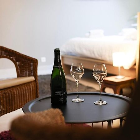 La Villa Des Roses Au Coeur De Cormoyeux 外观 照片
